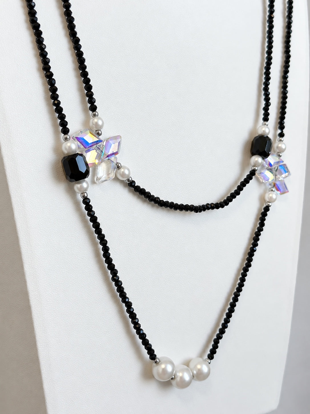 Dettaglio della collana