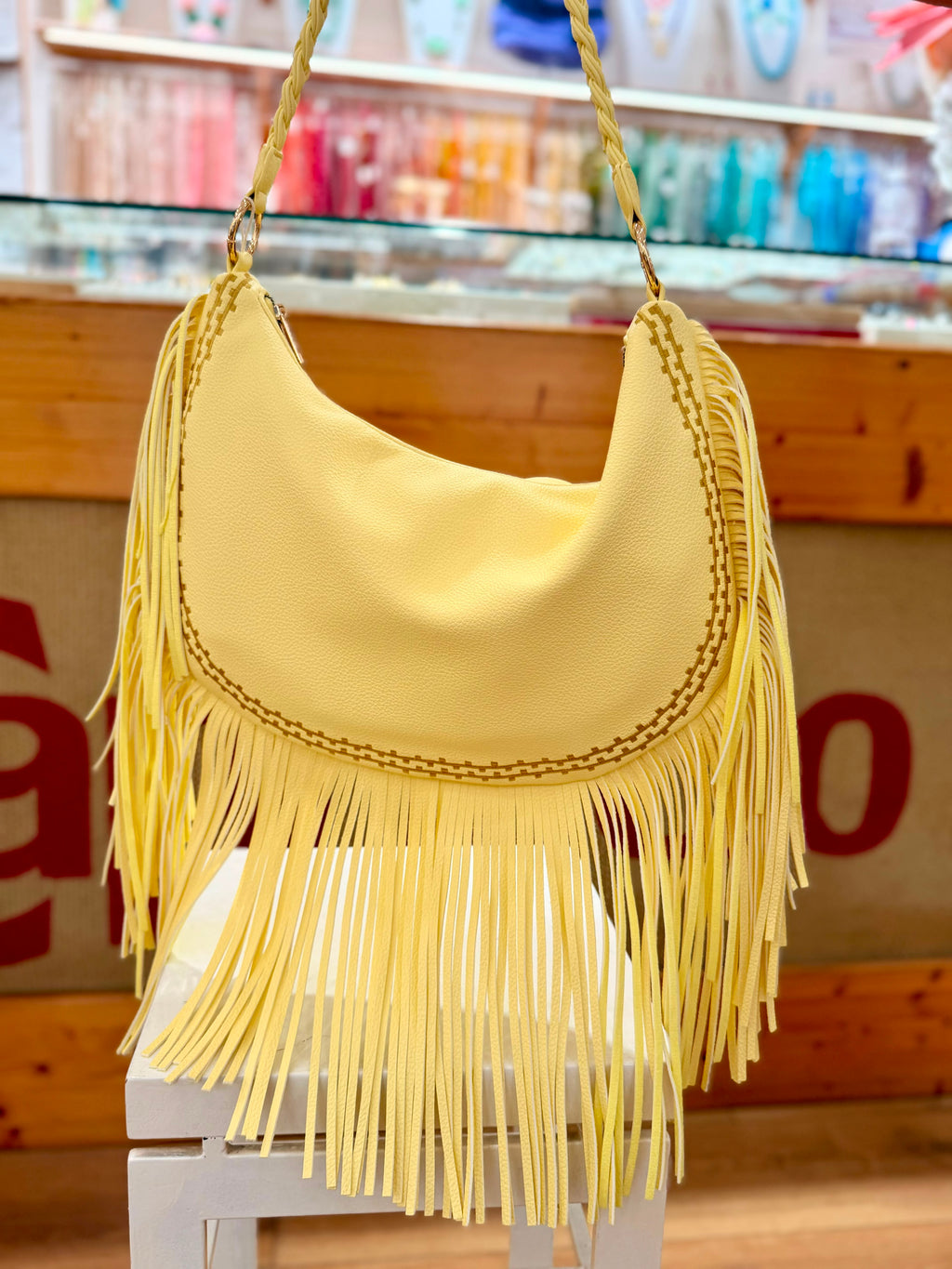 Borsa a mano gialla con frange
