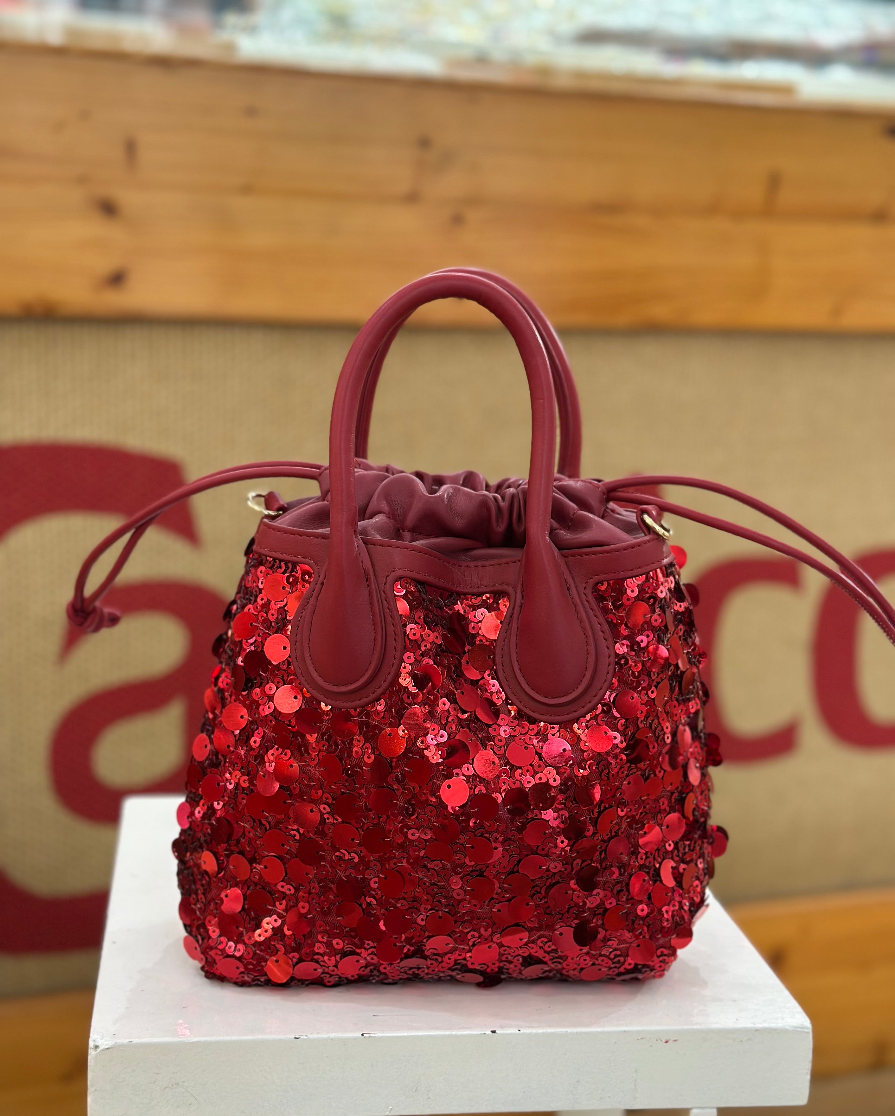 Borsa a mano in ecopelle e e pagliette rosse