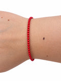 Bracciale boule mini in corallo di bambù e Argento 925 indossato al polso