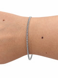 Bracciale catena groumette 2 mm in Argento 925 indossato al polso