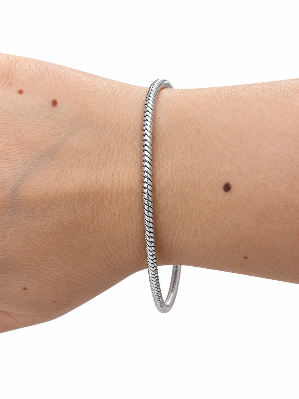 Bracciale catena coda di topo in Argento 925 indossato al polso